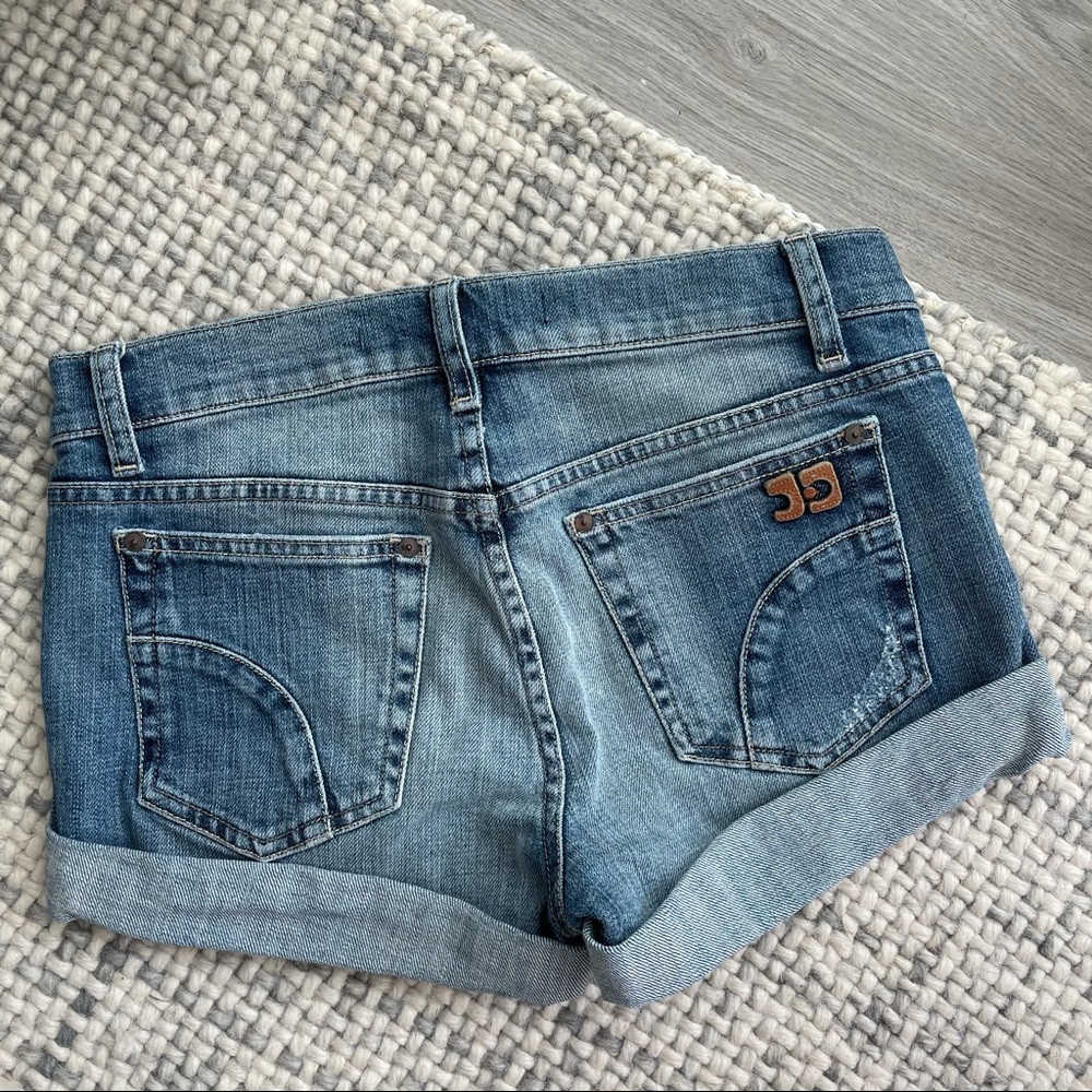 Joe’s Jeans cuffed shorts - size 26